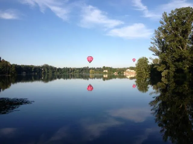 Combien de temps dure un vol en montgolfière au lever du soleil pour une famille de 8 personnes ?, Albi, Lukkas Montgolfiere